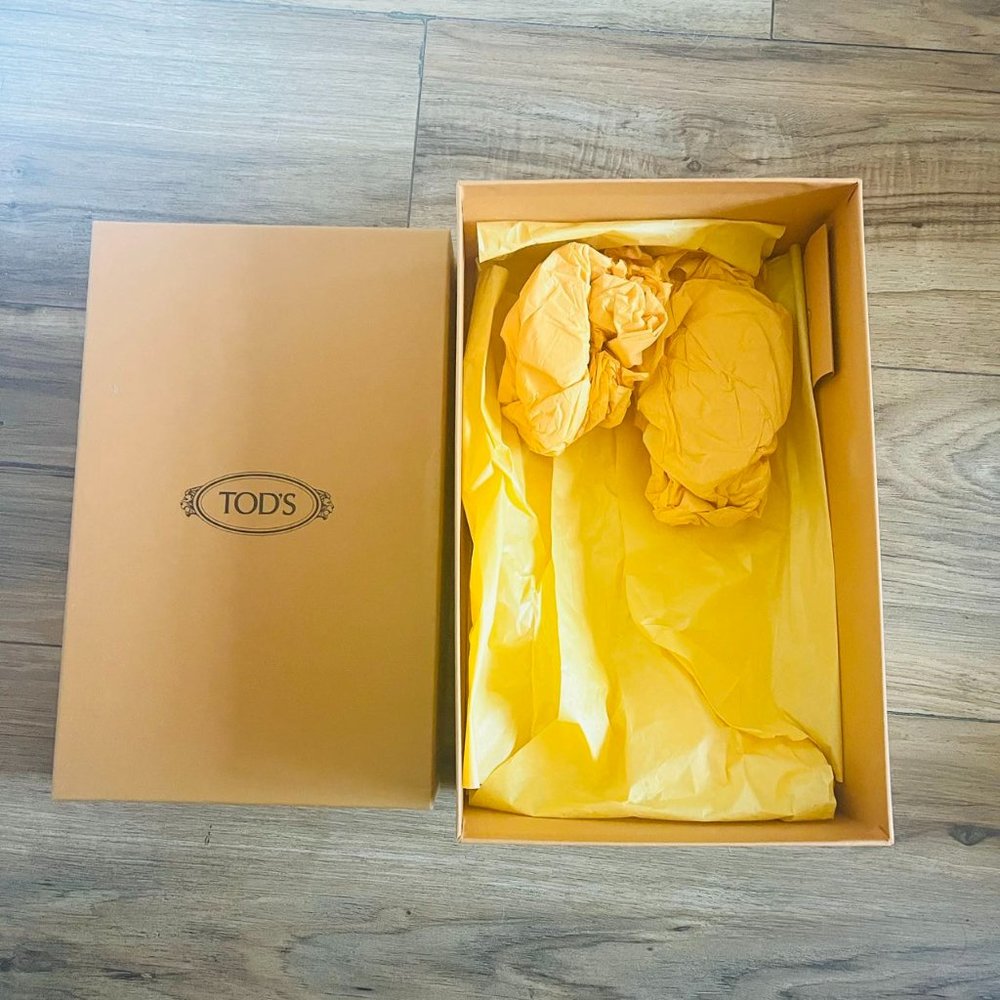 Tod's Shoe box